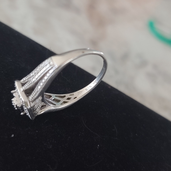 Diamond Ring - Picture 10 of 12